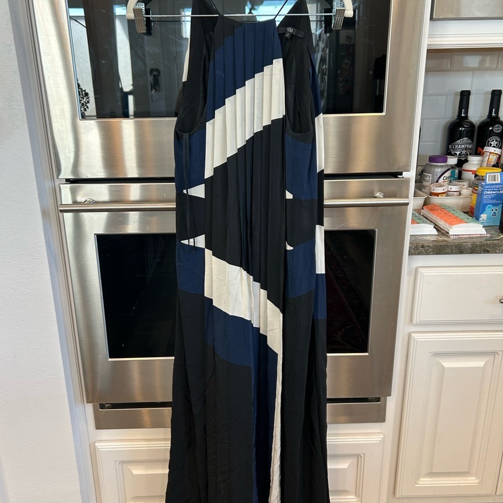 Tibi Black and Navy Maxi Dress size 2 has stain GUC
